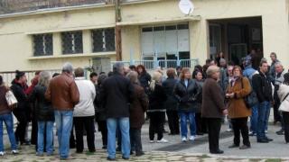 Работниците от „Ремотекс Раднево“ ЕАД пак на протест