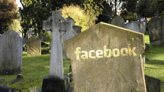 Учени очакват скорошна гибел на Facebook
