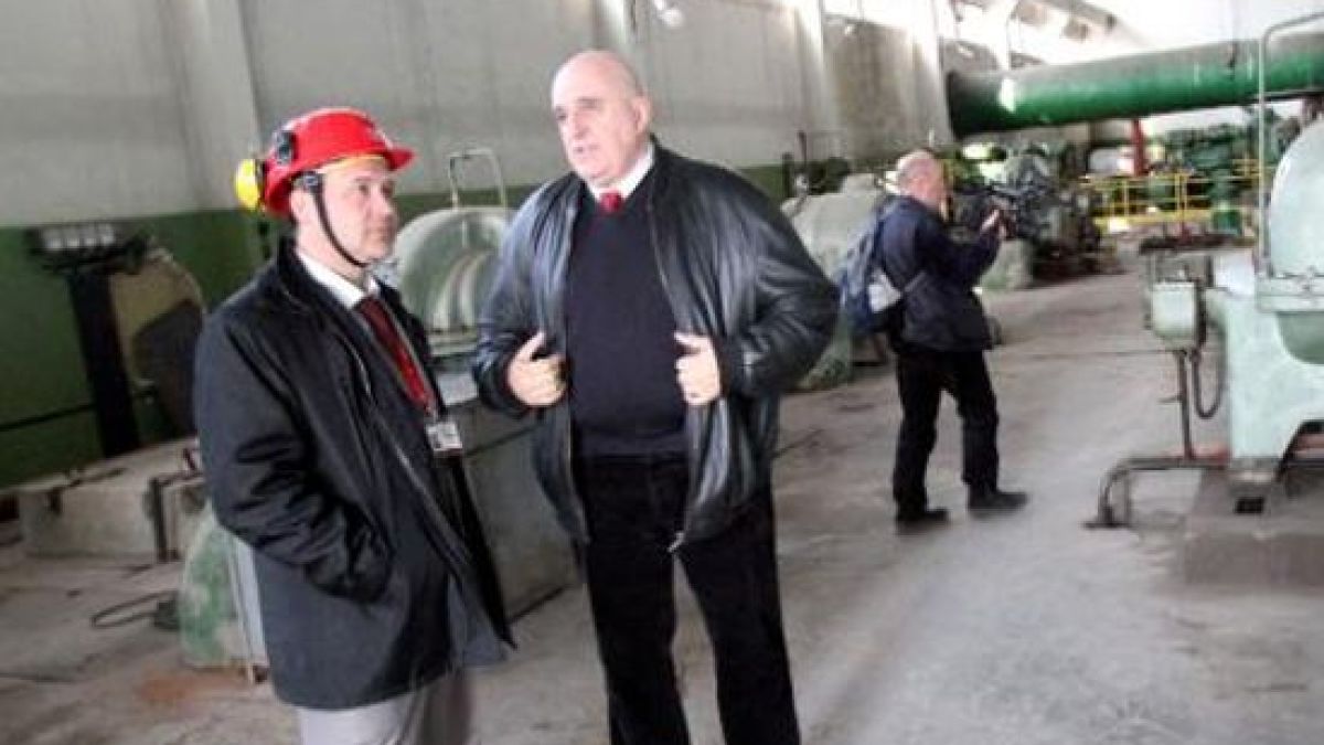 Търсят защо са надути сметките за парно