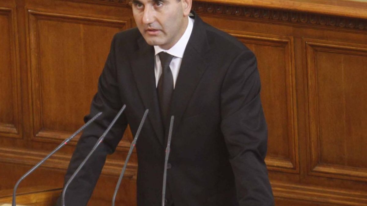 Синята коалиция иска Цветанов, слуша й се