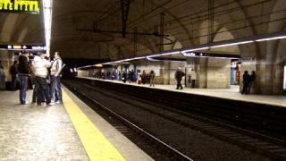 Откриха бомба в римското метро