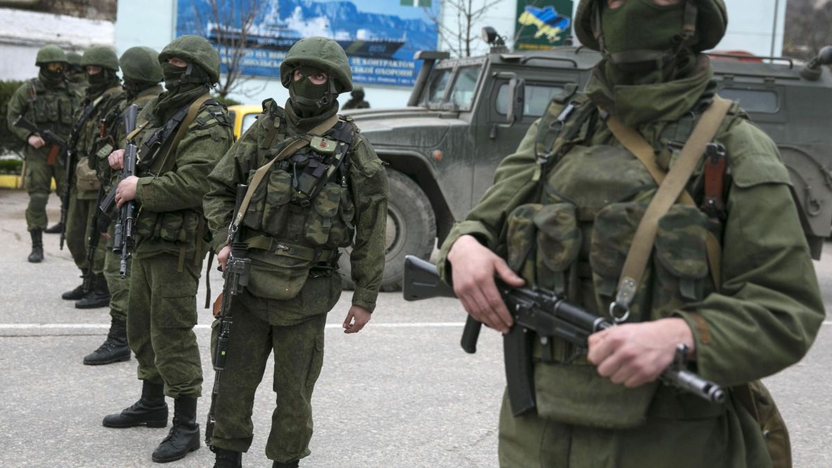 30 екипажа украински летци минаха на страната на Крим