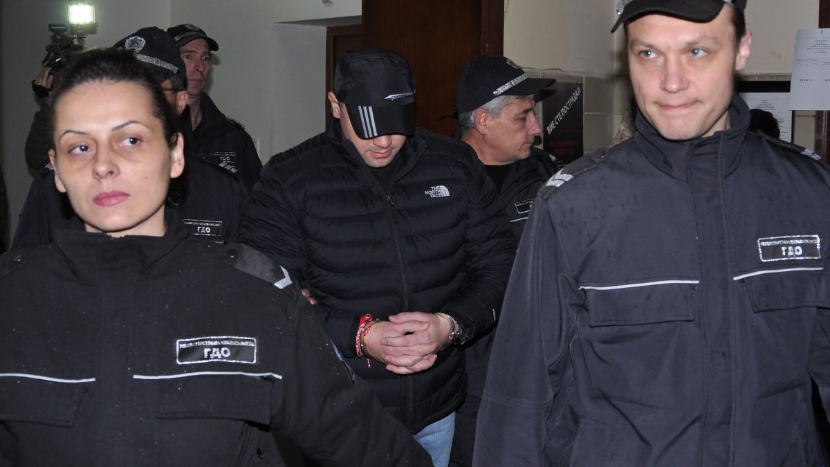 Георги Христов ще лежи 15 години за убийство и въоръжен грабеж на "Къванч текс" 