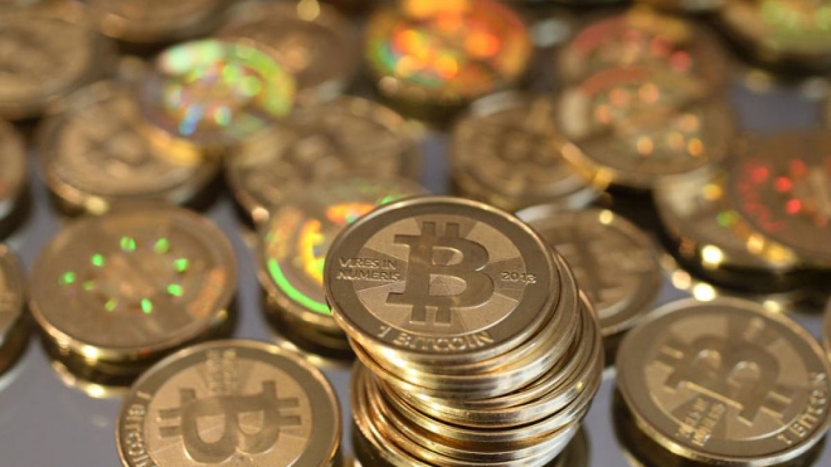 Банкомат за биткойни вече и в Япония