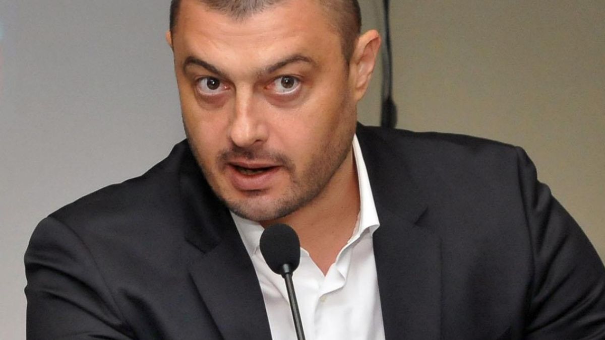 Бареков пред БЛИЦ: Г-н Борисов, научихте ли разликата между процент и коефициент?