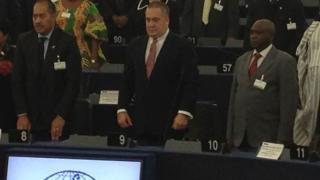 Бинев: Външно пречи на идването на наблюдатели за евровота