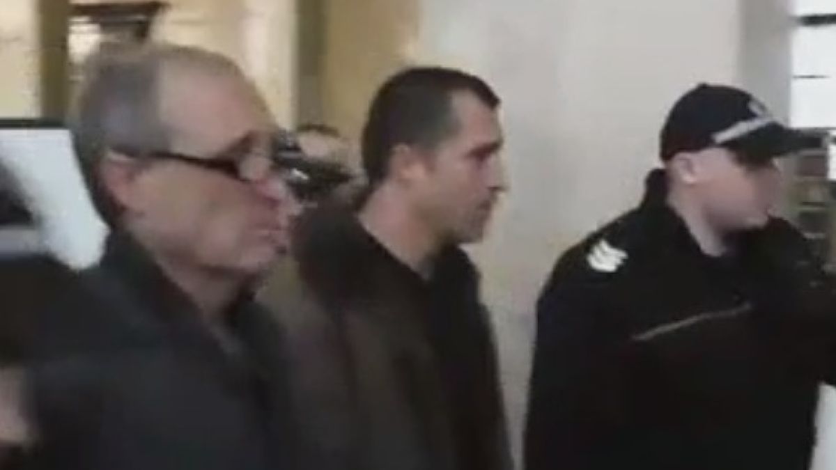 БЛИЦ TV: Свидетел видял нож в ръката на Николай Карастоянов