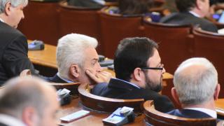 Предложението на "Атака" за Крим и Русия не мина