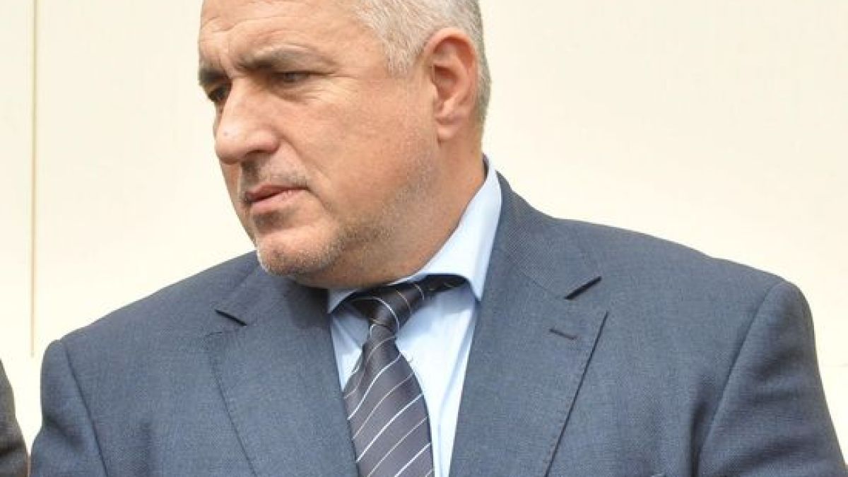 Борисов писа шестици на Лили, Томислав и Ивелина