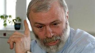Проф. Драгомир Драганов: Ще удуша всеки, който казва на внучката ми, че може да е лесбийка, педераст или трети пол!