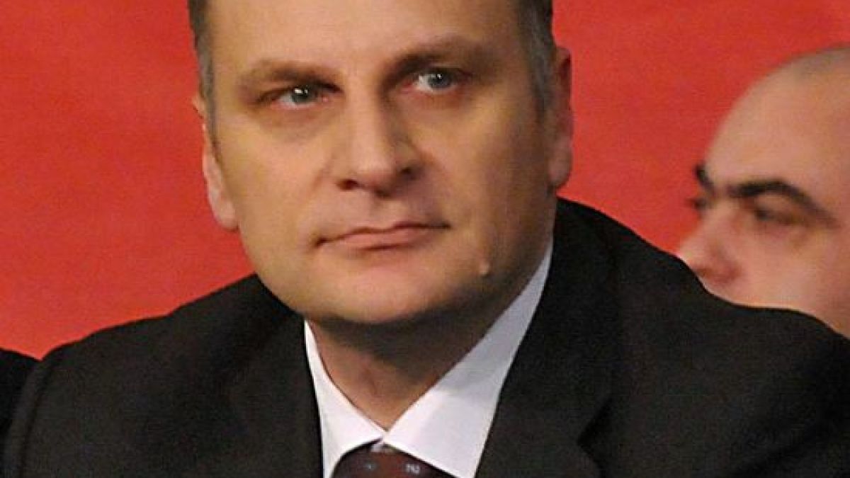 Курумбашев се обиди на Нинова заради листата: Подигравка