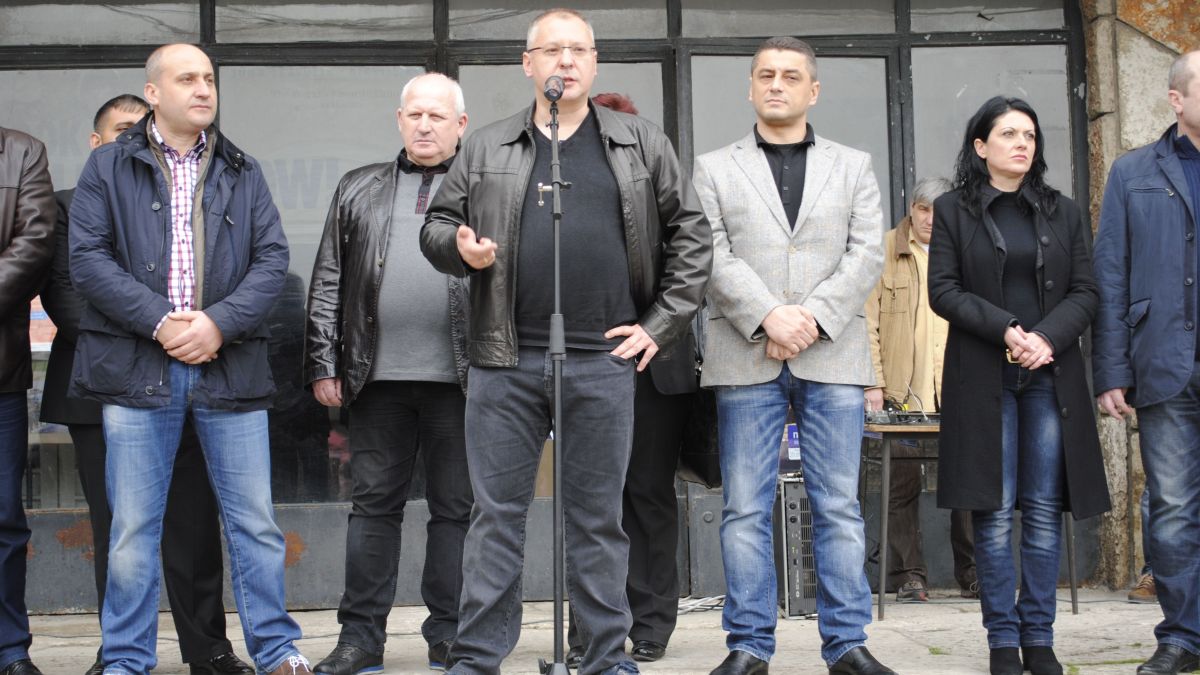 Станишев: За първи път властта се противопоставя на големи икономически интереси 