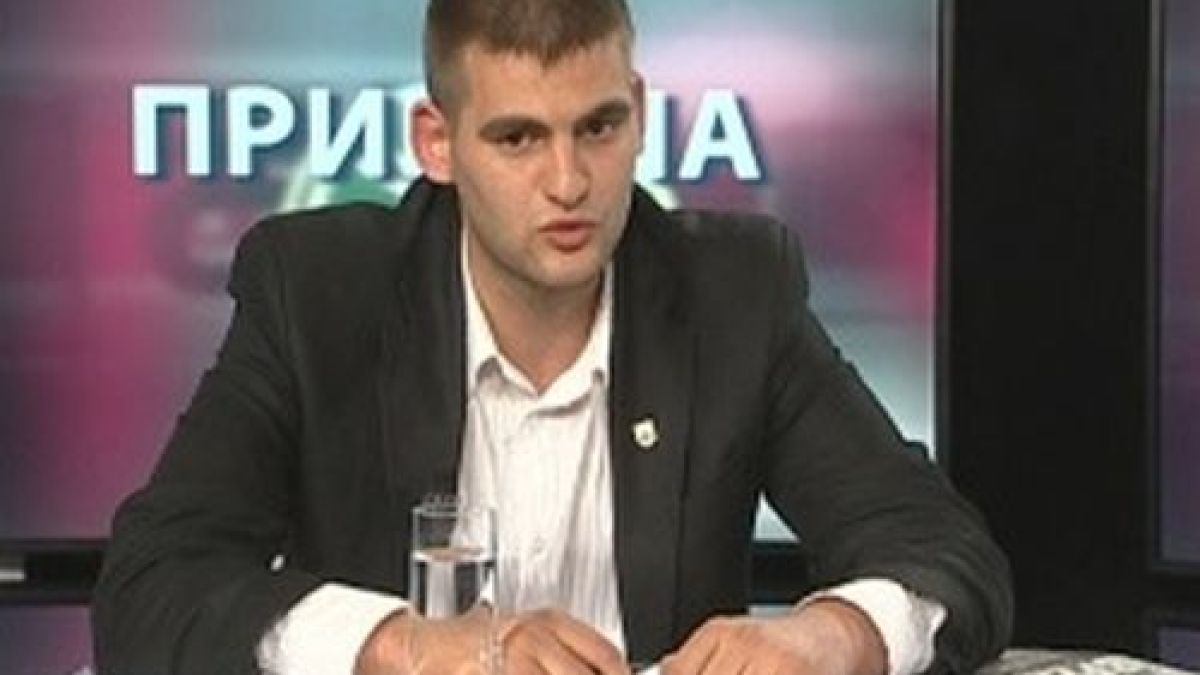Атакист: Нямаме дори една чистачка в министерство 