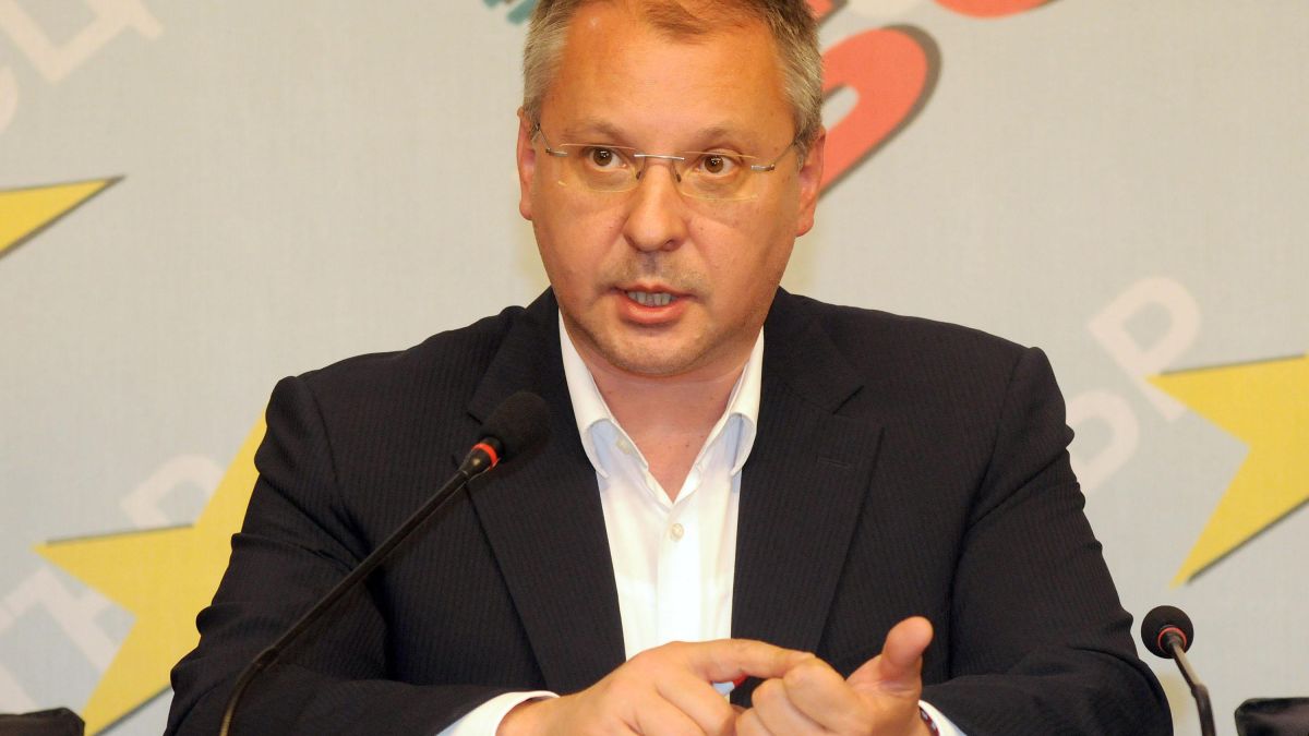 Станишев: Евросоциалистите винаги са третирали България като равноправен партньор