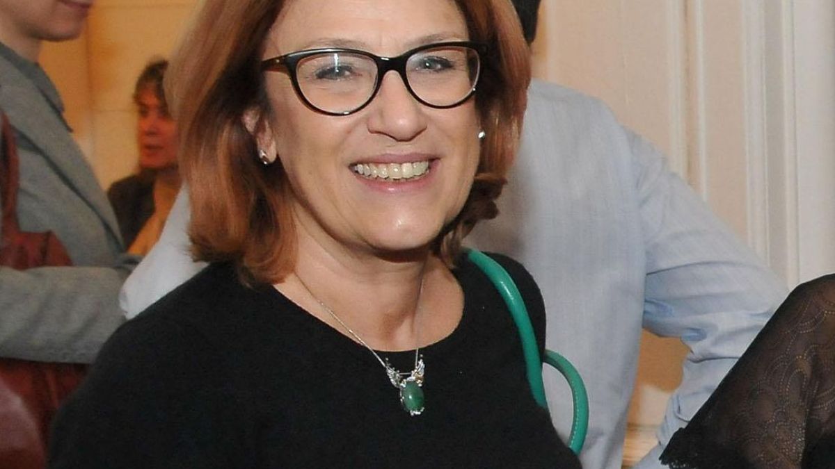 Буруджиева: До края на месеца очакваме анализа на СЕМ за собствеността на медиите