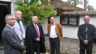 Пирински: Избираме между две визии за развитие на България и Европа