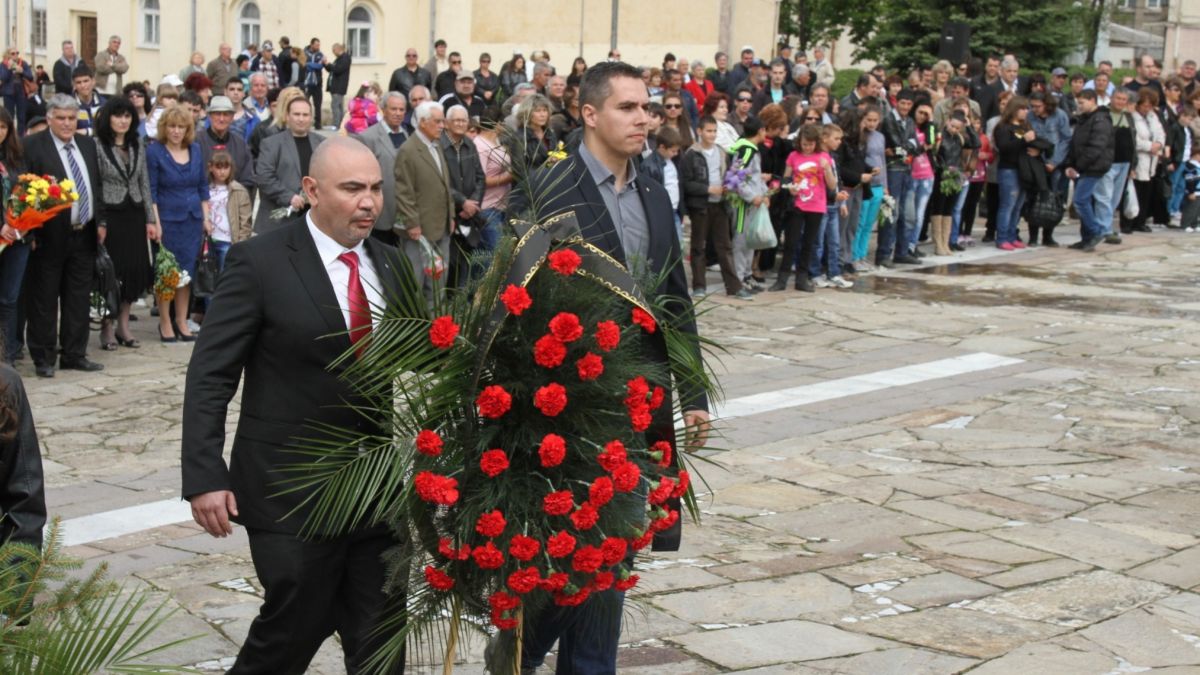 Росен Петров: Нека си върнем отново честта и достойнството на предците ни