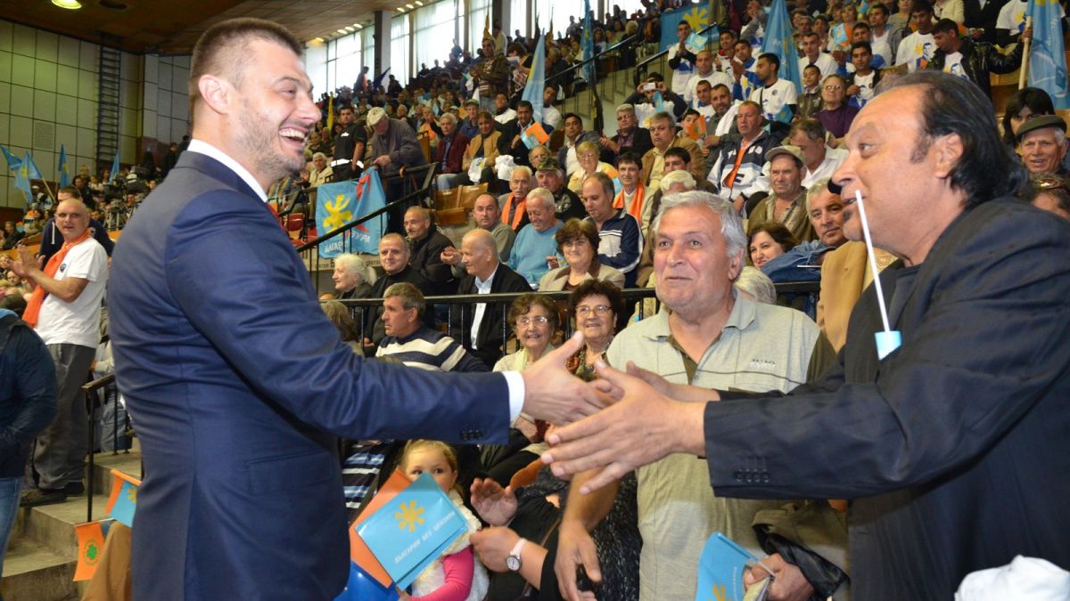 3000 обещаха на Бареков да бият ГЕРБ в Ямбол