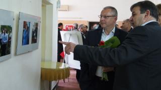 Над 500 симпатизанти на Станишев го посрещнаха в Червен бряг