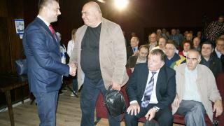 Военни на среща с Бареков: Без армия няма силна държава, няма и Шенген