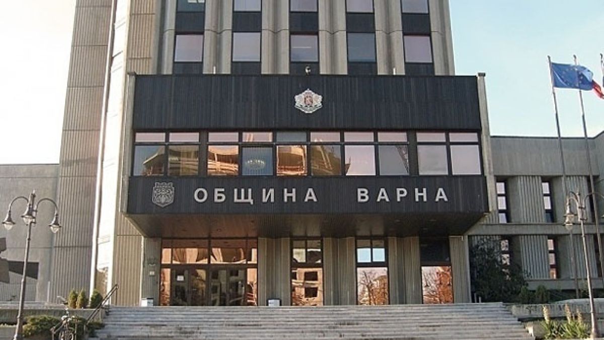 Само в БЛИЦ: Душманинът на зам.-кмета на Варна лежал в затвора... за кражба от общината!