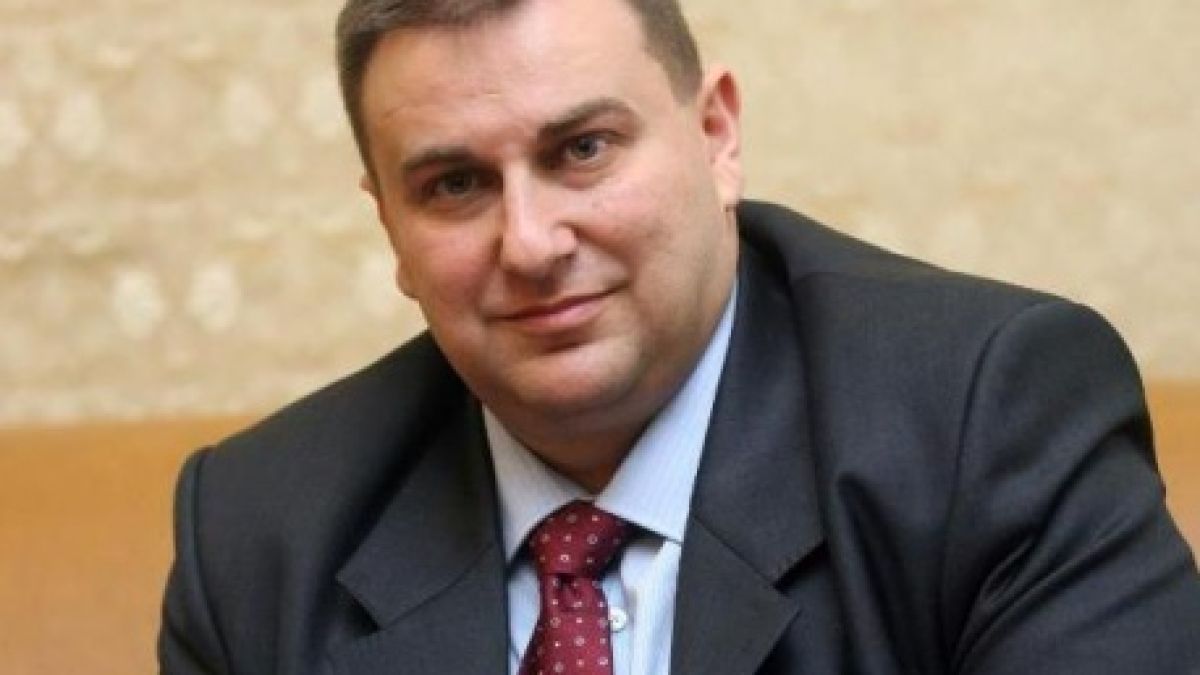 Емил Радев: Битката за правата на обикновените граждани ще продължи и в Европарламента!