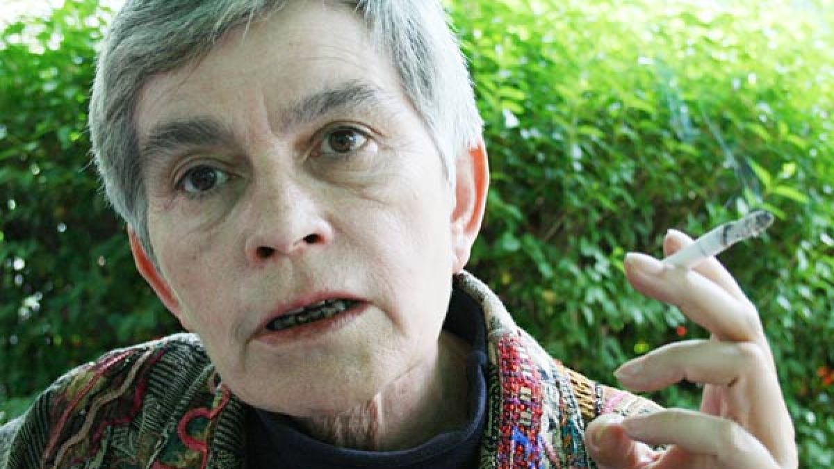 Велислава Дърева: Тук всичко е наопаки