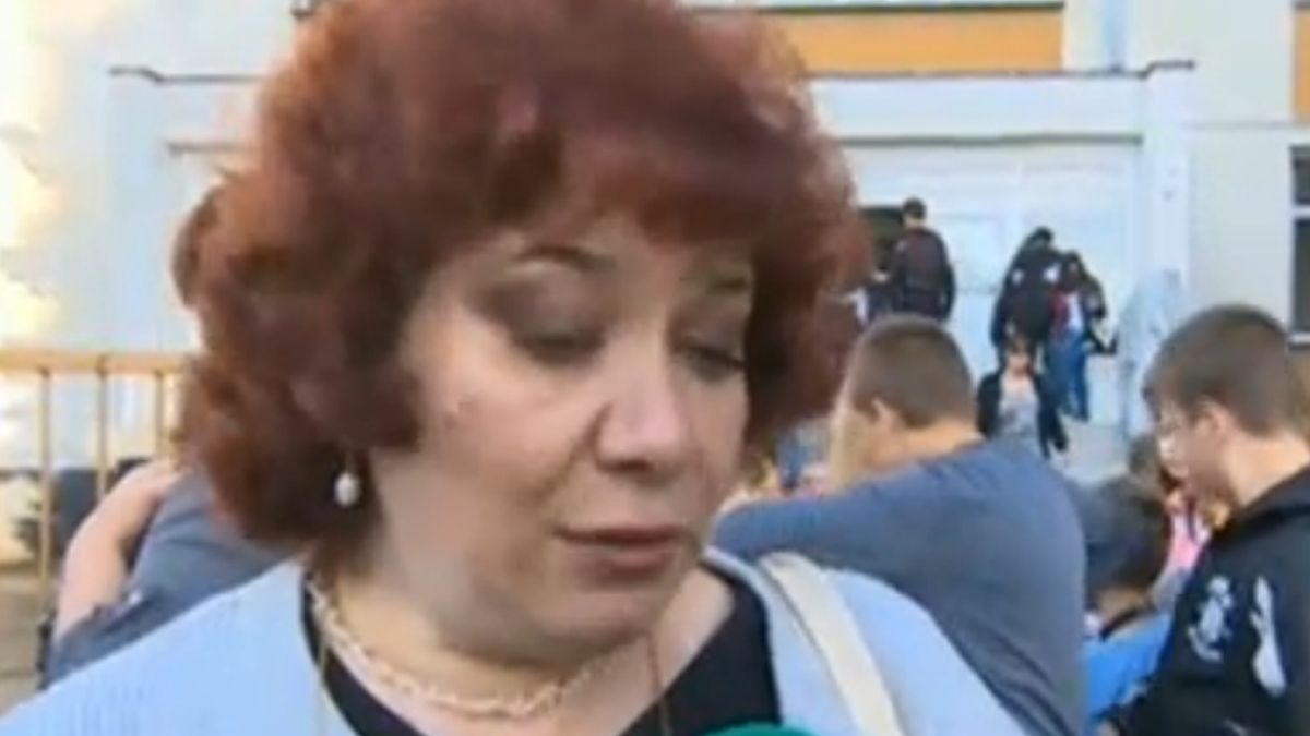 Нов протест срещу школска директорка в гимназия "Джон Атанасов"
