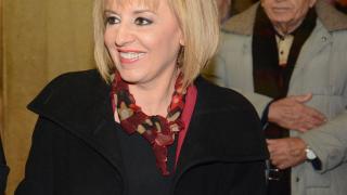 Мая Манолова: Янаки Стоилов да погледне първо той с какво е допринесъл 
