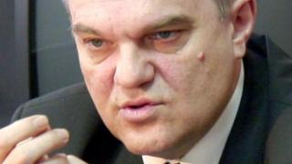 Румен Петков: Орешарски се е договорил с американците да го държат на власт