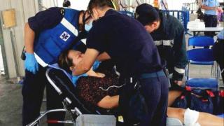Кораб се блъсна във вълнолом в Макао, 70 ранени 