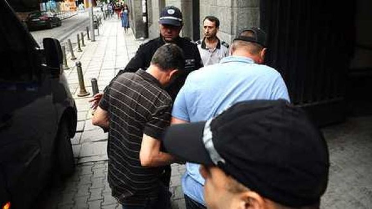 Прокуратурата оттегли протеста си срещу "килърите" на Пеевски