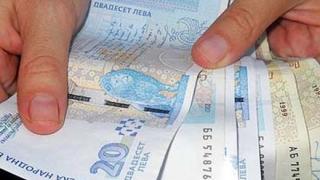Арестуваха учител с подкуп за уреждане на изпит
