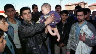 Ромче потресе цяла България с думите си: Мама продаде бебето си, за да ми купи...колело!