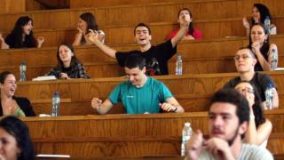 Всеки четвърти скъсан на изпита по медицина