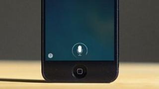 Tрол съди Apple заради Siri