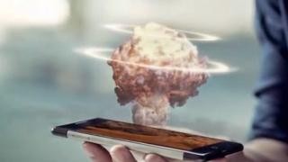 Фантастиката оживява в холографски 3D смартфон (ВИДЕО)