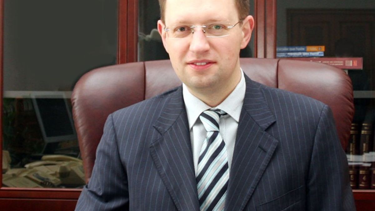 И Украйна готви санкции за Русия, каза Яценюк