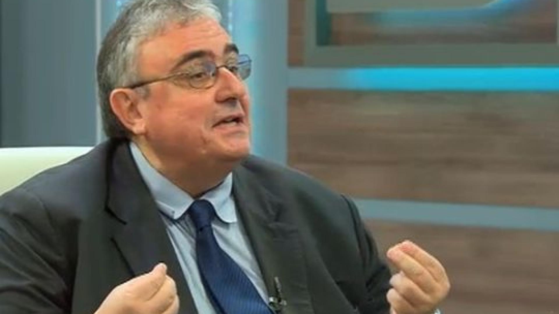 Огнян Минчев с въпрос за психичното състояние на адв. Хаджигенов 