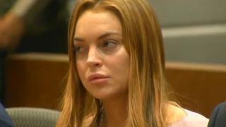 Линдзи Лоън се показа две седмици след раждането СНИМКИ