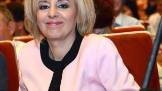 Мая Манолова: Готови сме да излезем на улицата срещу уволненията на кабинета „Близнашки“