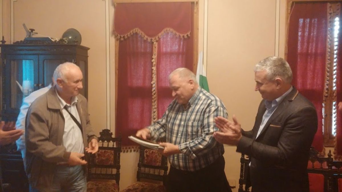 Димитър Дъбов: Върнахме самочувствието на българските военни
