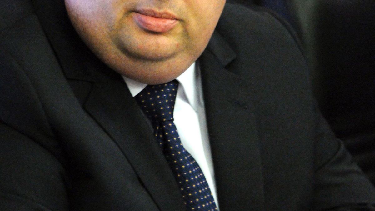 Цацаров скастри соцдепутат, че пресира прокурор в Асеновград