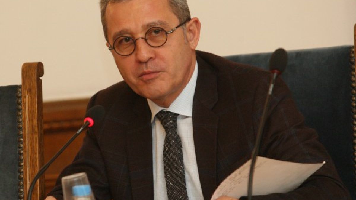 ДПС с три въпроса към министър Горанов за КТБ