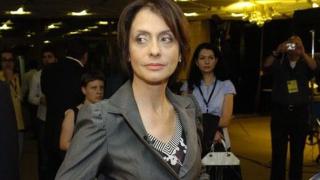 Нейнски на театър, "Десните" - "на кино"