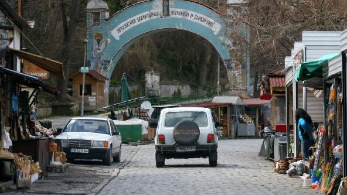 Масово продават хотели в Родопите