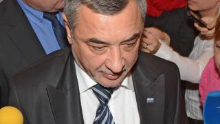 КРИБ с отворено писмо до Валери Симеонов и Николна Ангелкова за преместваемите обекти по плажовете на Черноморието
