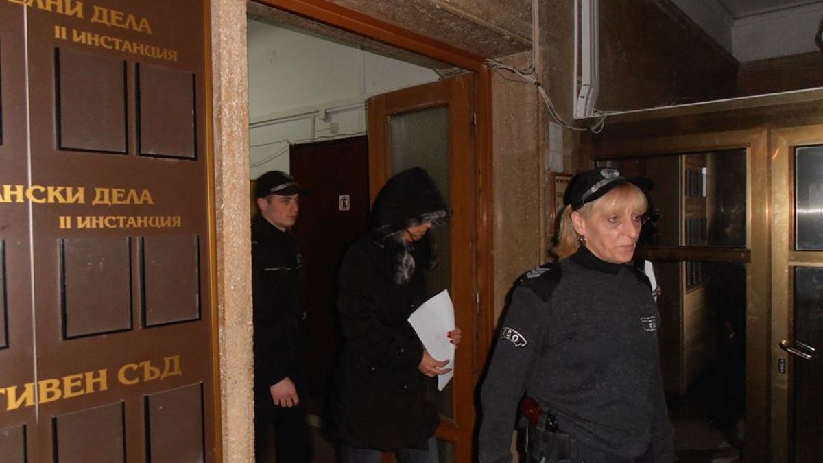 Поне 30 бона подкупи взели задържаните от ДФ „Земеделие“-Варна