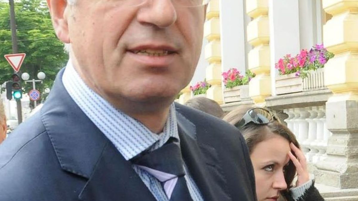 Румен Овчаров отново в следствието