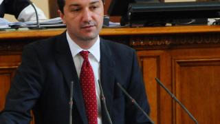 Драгомир Стойнев: Важно е да има ново управление